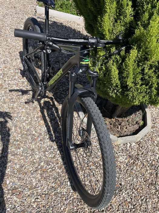 Bicicleta BTT Merida Big Nine roda 29 em Corbono.