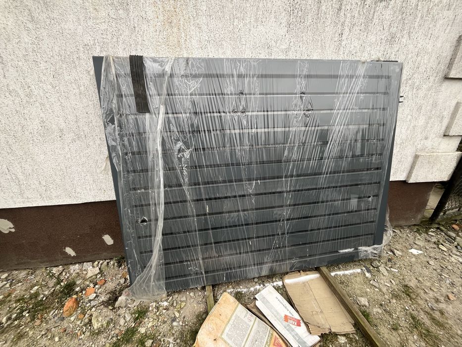 Brama skrzydlowa  panelowa - 3,8m