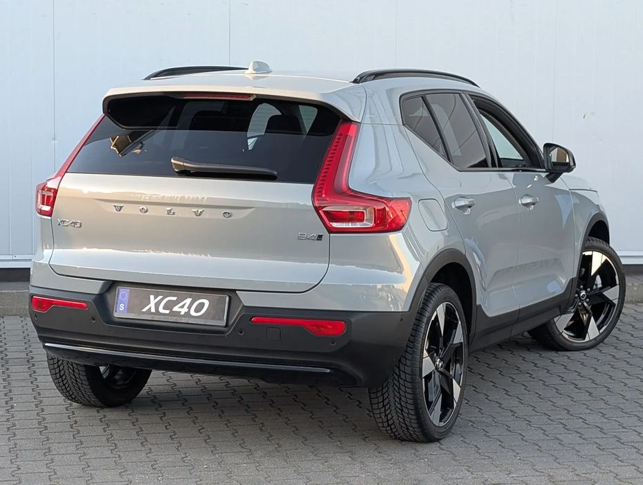 Volvo XC 40 4 Lata Gwarancji Bezwypadkowy Oryginalny Lakier