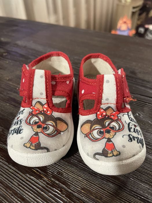 Дитячі ортопедичні тапочки,тапочки для садочку.