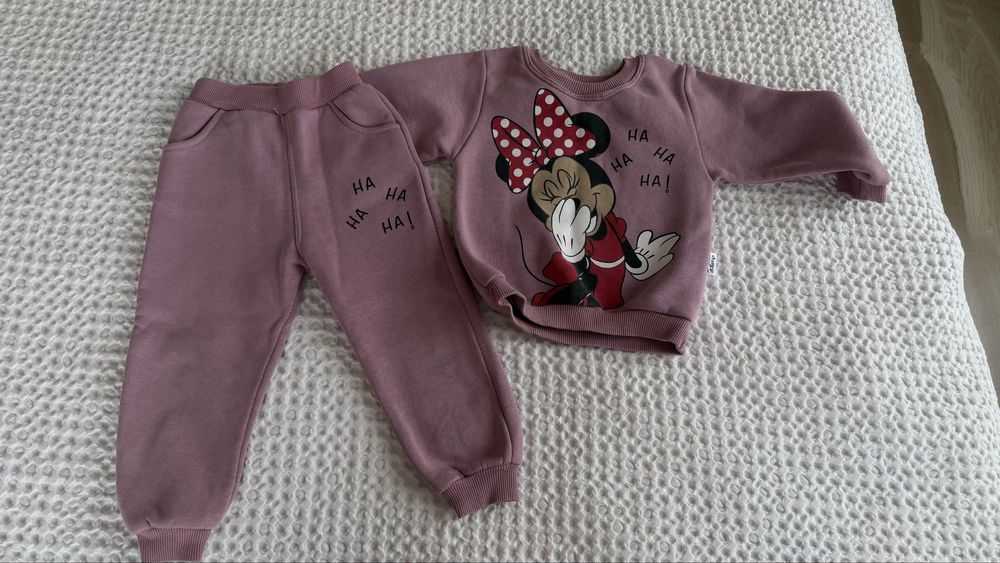 Спортивний дитячий костюм