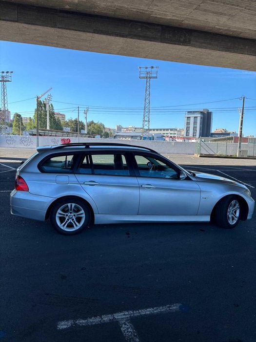 BMW 318d Touring