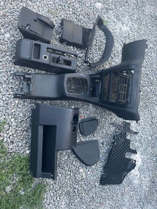 Комплект центральної консоль октавія тур