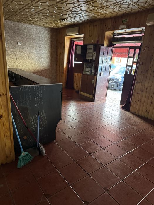 Loja para arrendar em Alvalade com excelente localização