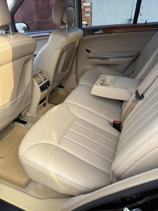 Mercedes Benz ML 350