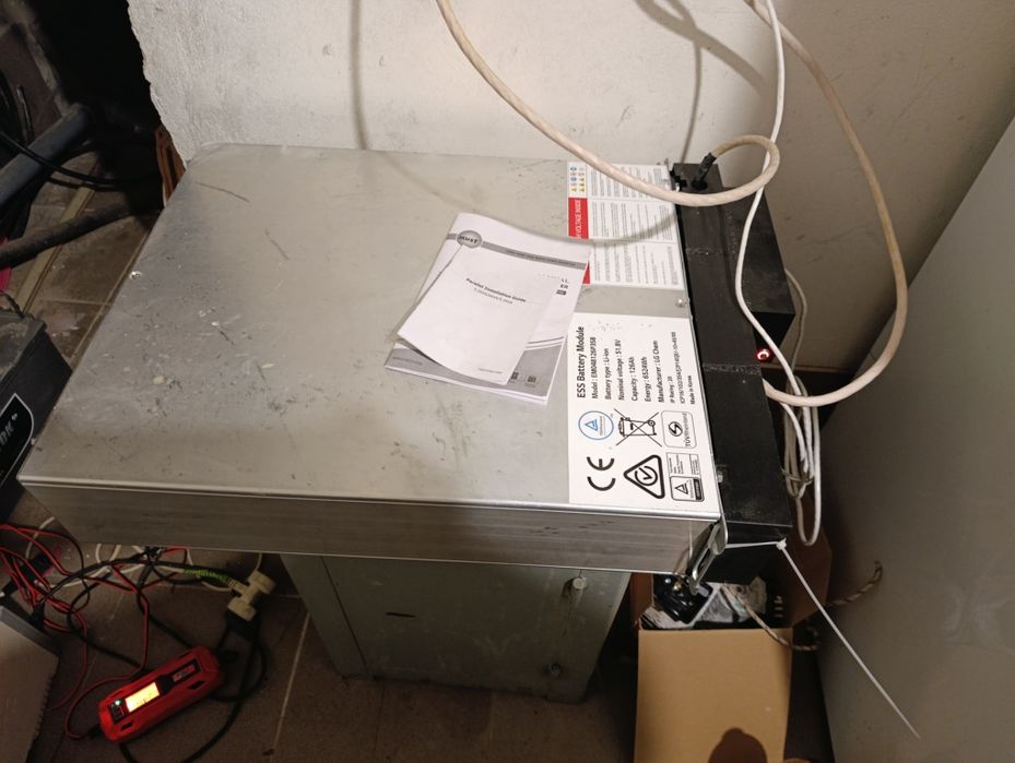 Продам інвертор однофазний Must Solar 6 кВт + акумулятор 6,5 кВт.