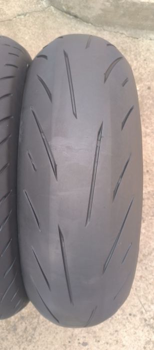 Резина 120.70.R17 i 180.55.R17.Ціна вказана за 1 шт.