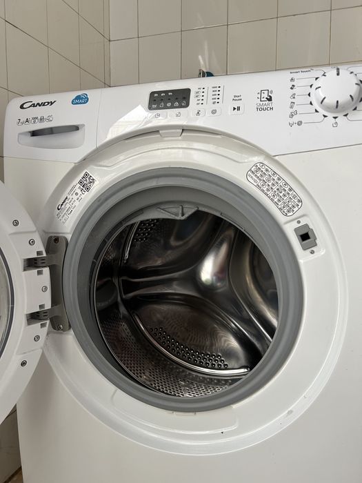 Máquina de Lavar Roupa Candy 7Kg