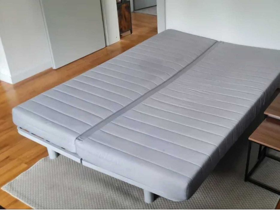Sofá cama com colchão