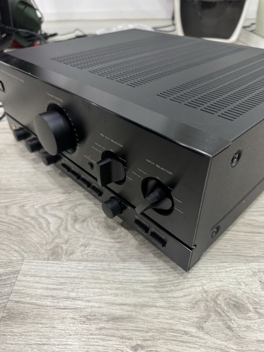 Amplificador novo pronto a estrear