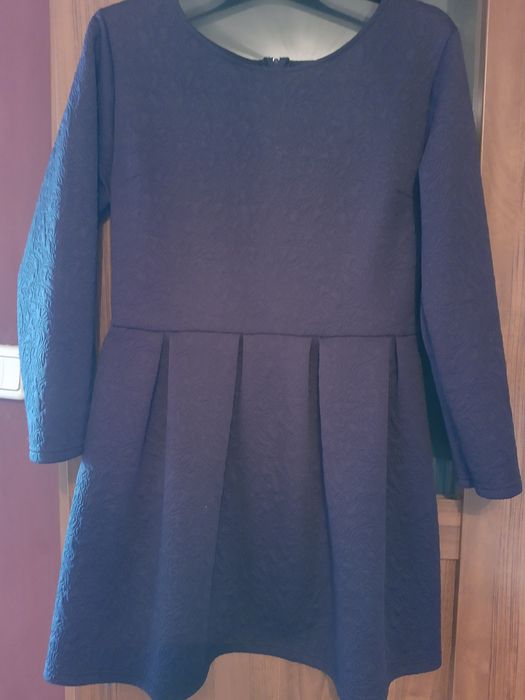 Granatowa sukienka mini