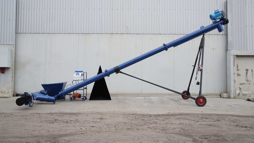 Шнековый погрузчик с подборщиком, забирай поки є. Шнек для зерна, сої