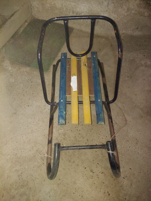 Санкі дитччі б/в.