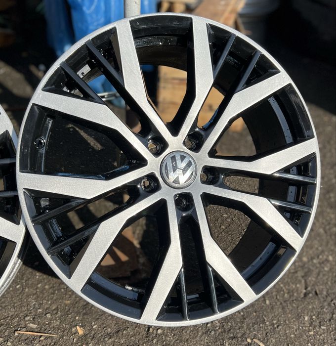 Оригинальные диски VW Santiago R19 7,5j et 51 ЦО 57.1