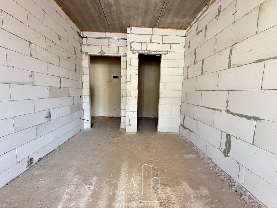 Продам 2-кімнатну квартиру в новому, вже обжитому будинку!