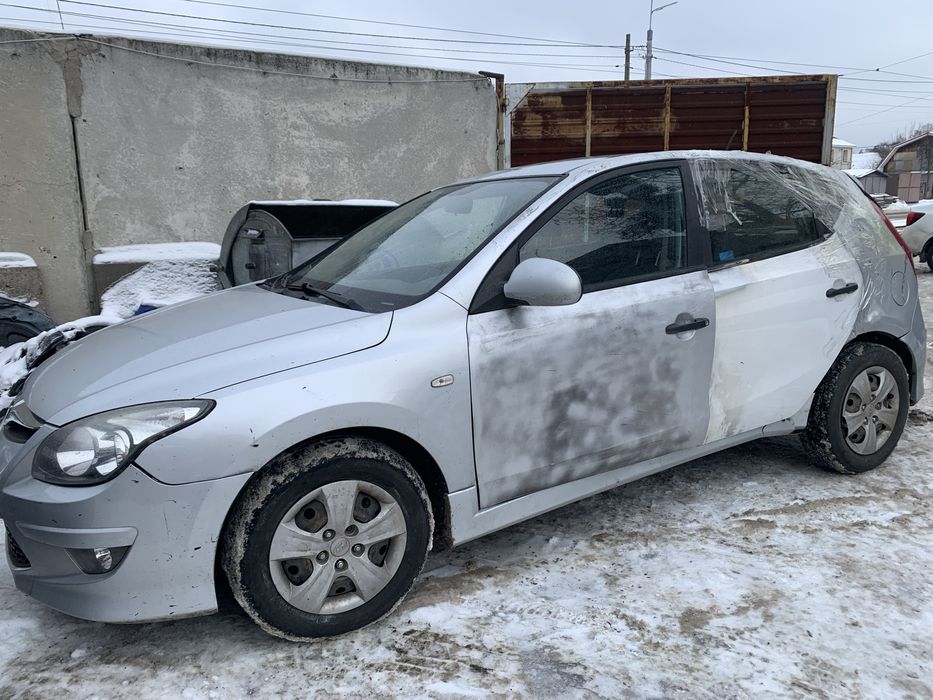 Продам хундай i30 после дтп 2012