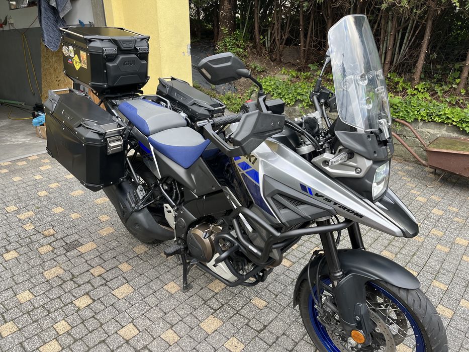 Suzuki v strom 1050 xt 2022r.
