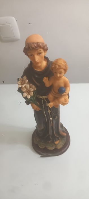 Conjunto figuras  religiosas