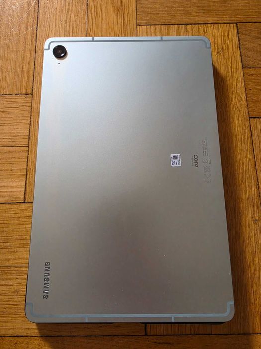 Samsung Galaxy Tab S9 FE 5G + Smart Book Cover
