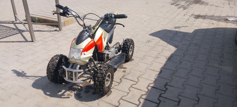 Дитячий квадроцикел