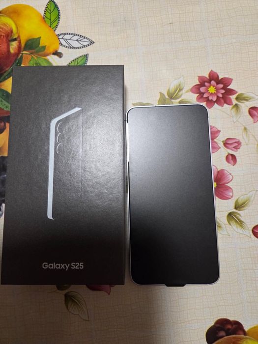 Samsung S25 12GB/ 128GB