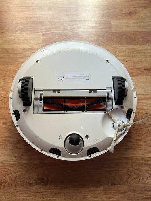 Продам робот пилосос Mi Robot Vacuum SDJQR02RR
