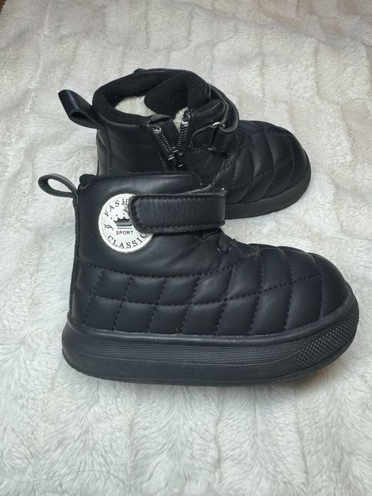 Зимние ботинки.