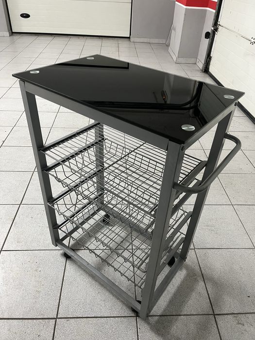 Mesa extensível mais 2 cadeiras e carrinho em tampo de vidro