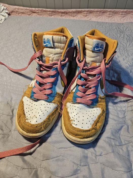 Nike dunk high swan metallic