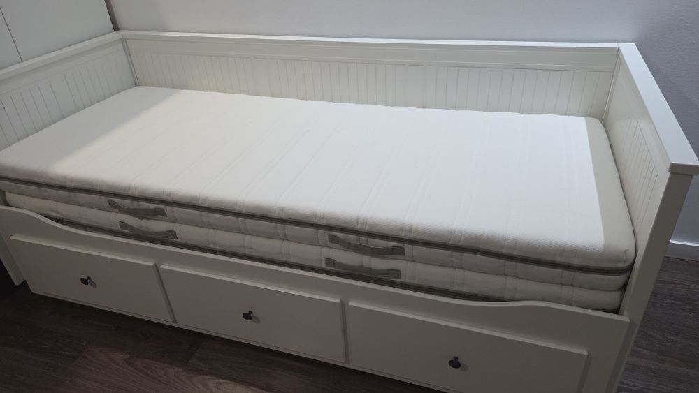Cama dupla com gavetas - IKEA