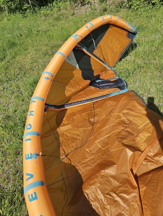 Eleveight XS v3 8m 2023 idealny stan latawiec kite kitesurfing