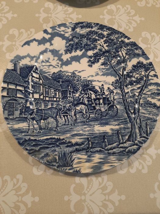 Various Blue Plates435906248243957760
