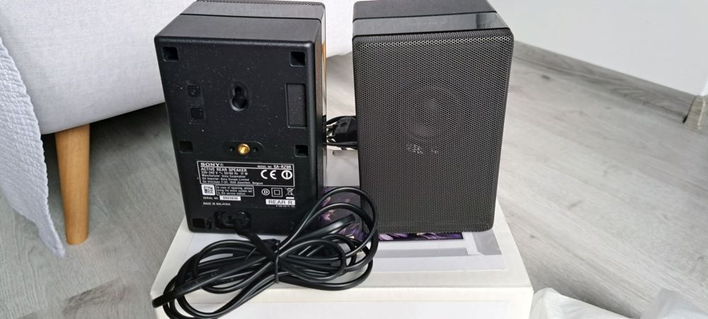 Soundbar Sony SA-ZF9 plus bezprzewodowe  głośniki satelitarne