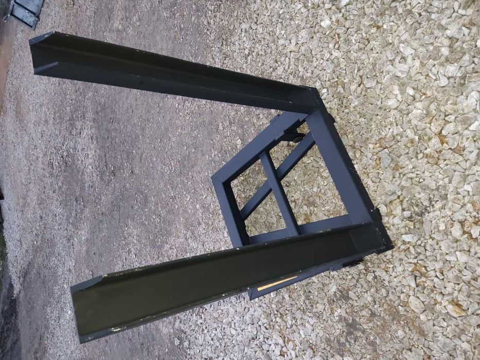 Paleciak na tuz nowy solidny wytrzymaly dostawa na tył przód mocny