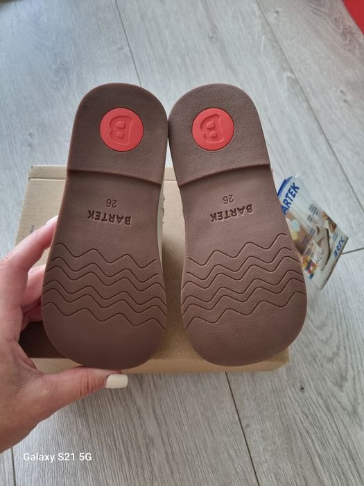 Buty Bartek dla dziewczynki skórzane rozm26