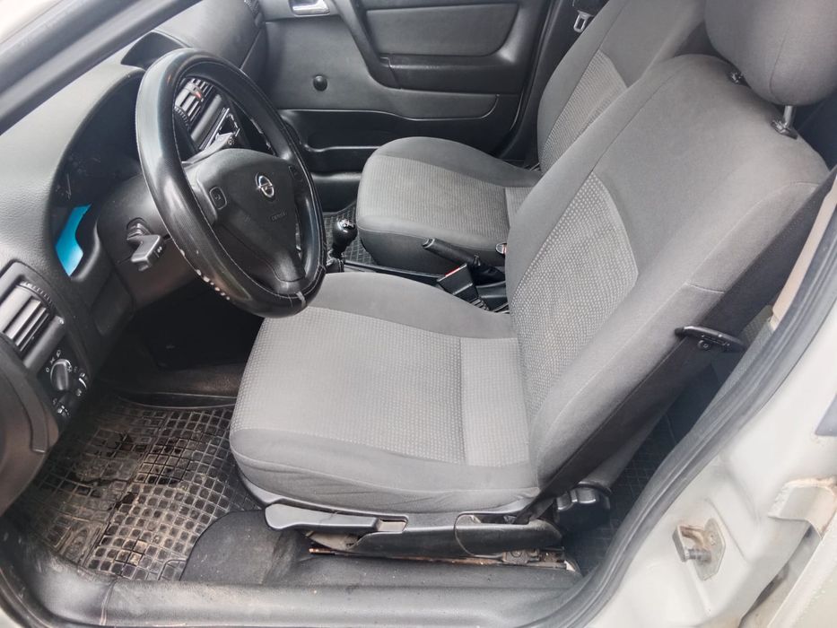 Опель астра Джи 1.4 бензин