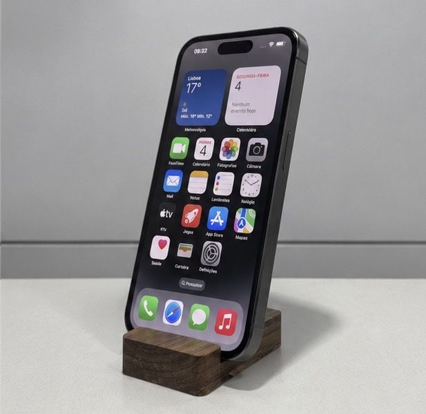 iPhone 15 Pro (como novo)