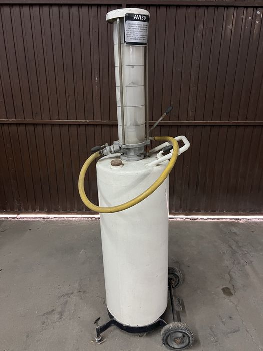 Bomba gasolina antiga