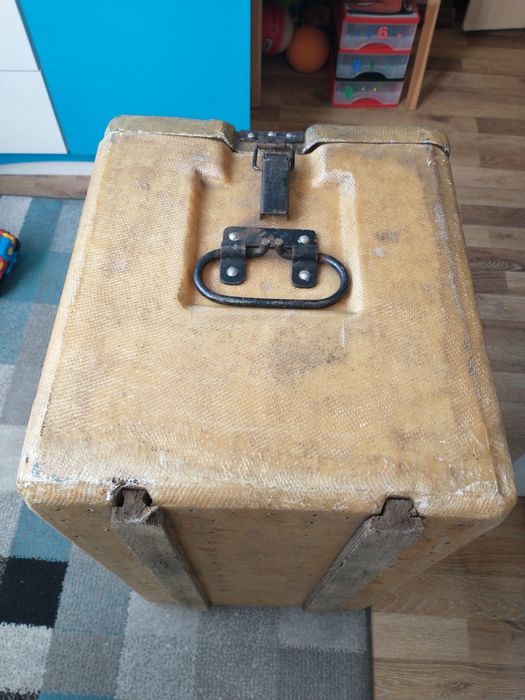 Kufer, skrzynia  do przechowywania