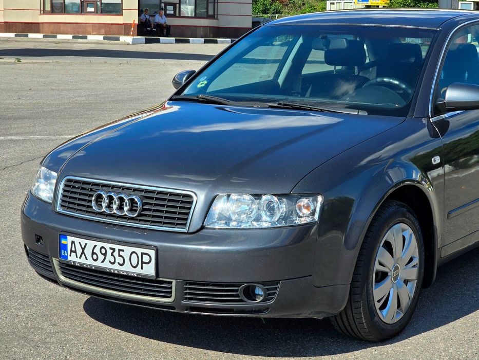 Audi A4 2001г.в. 2.0 бензин, механика: 4 100 $ - Audi