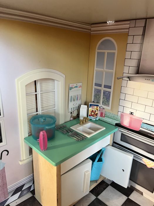 Domek dla lalek Kinderkraft Rosewood Mansion