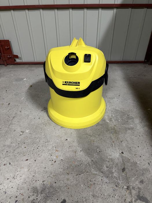 Karcher WD2 z weżem dobry stan