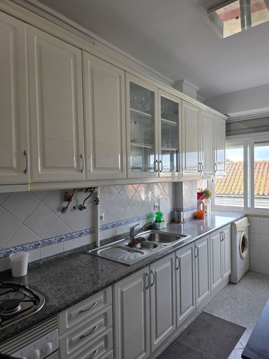 ARRENDAMENTO T1 - S.Antonio Cavaleiros, Frielas