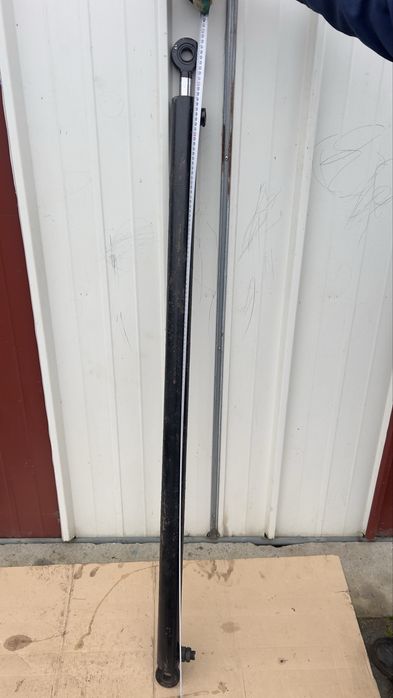 Silownik Hudrauliczny długi dwustronnego dzialania