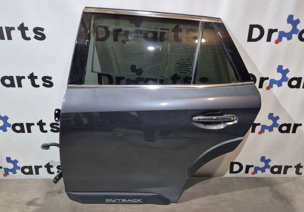 Двері Subaru outback 2023 2024
