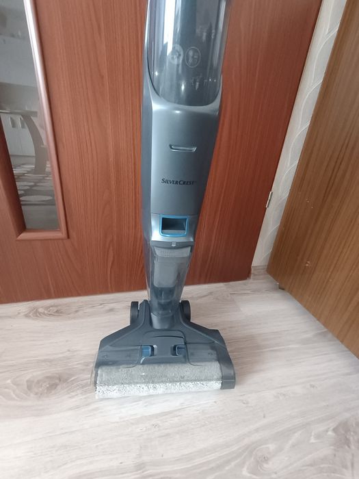 Odkurzacz mopujacy