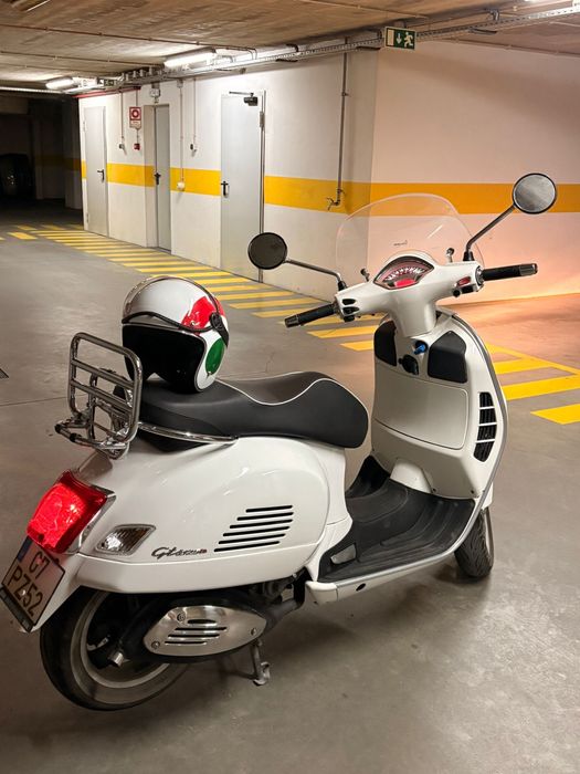 Scooter Vespa GTS 125