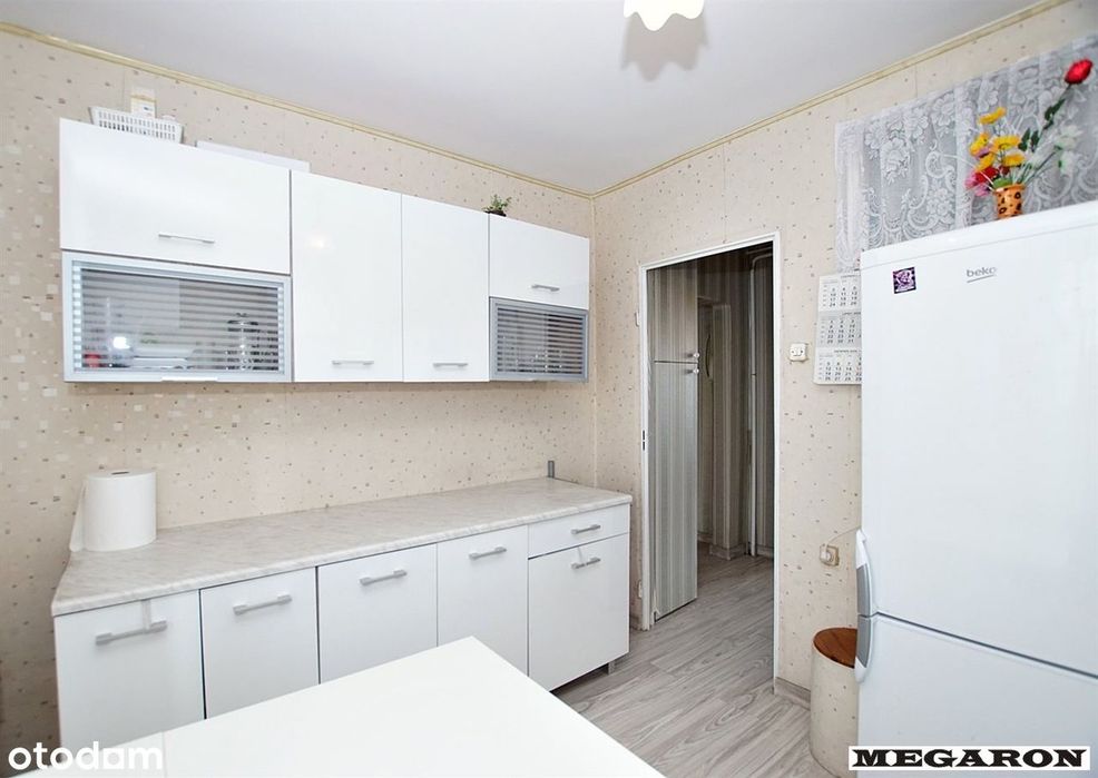 Nowa cena -3 pokoje z osobną kuchnią- dwa balkony