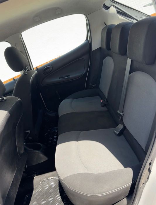 Peugeot 206 1.1 Gasolina - 2006