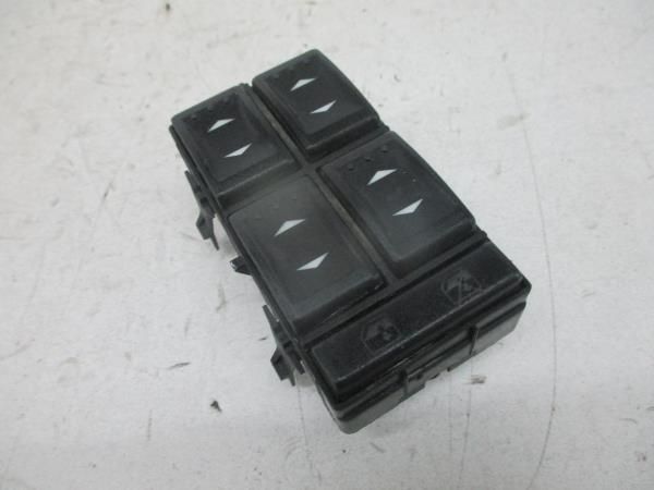Comando / botão / interruptor vidros frente esquerdo FORD Mondeo III (65515088638465122